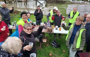 ’était l’anniversaire de Patrick… et il a eu la bonne idée de nous offrir l’apéro pour fêter ça !